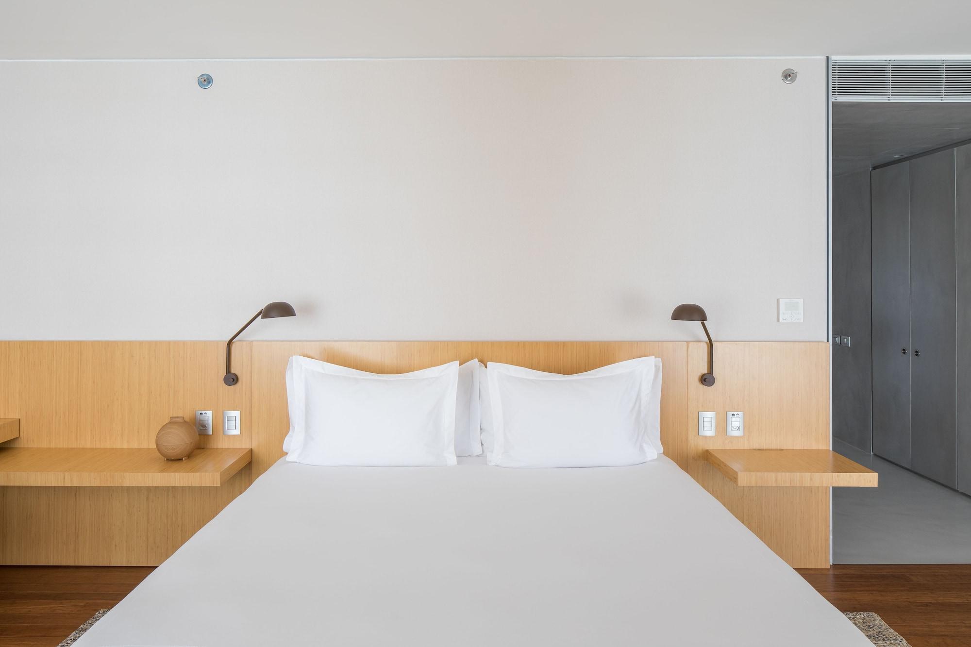 B Hotel Brasília Eksteriør billede A bedroom at the hotel